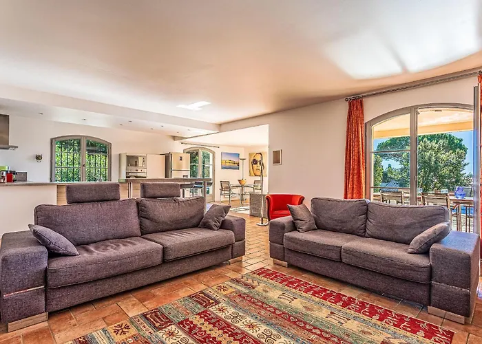 Feriehus Du Canadel By Interhome